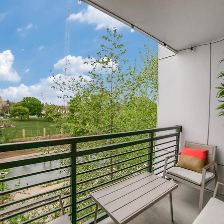 Downtown Apartment With Riverwalk Views Free Parking Pet Friendly Centrally Located On The Riverwalk سان أنطونيو المظهر الخارجي الصورة